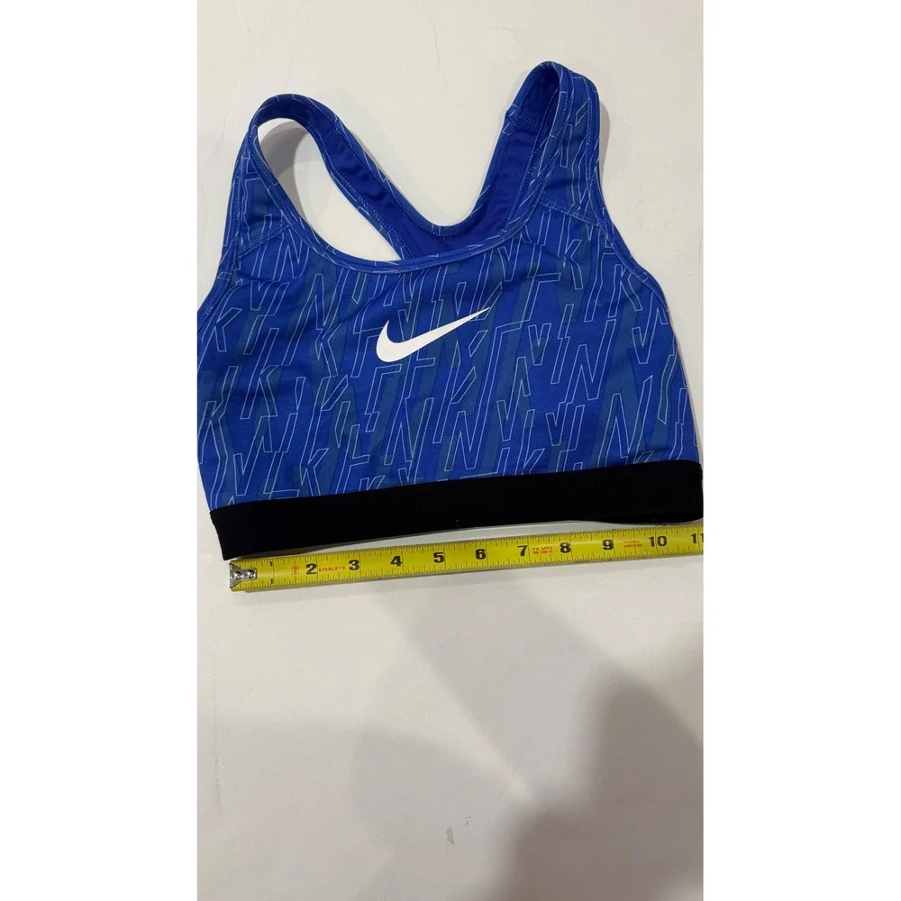 Nike pro sports